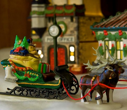 Santa claus alternative names