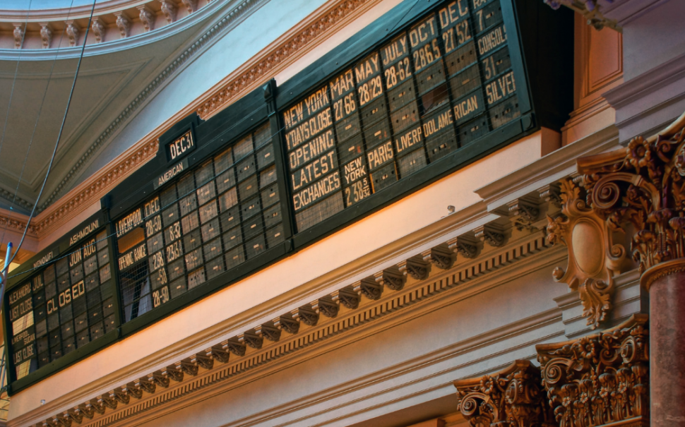 Cottonopolis The impact of Manchester's cotton industry Mancunian