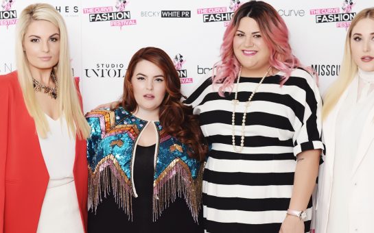 Fashionable curve outlet
