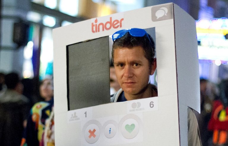 Dating-app-tinder-is-a-hit-in-the-olympic-village