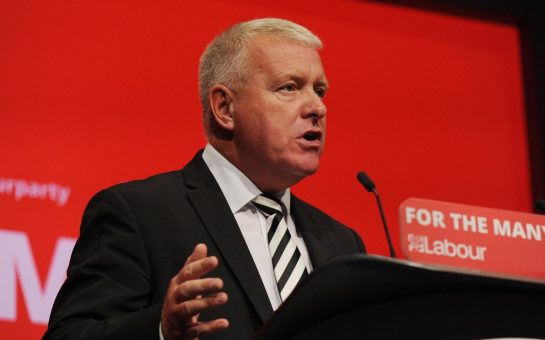 Ian Lavery Labour MP speaks before a crowd
