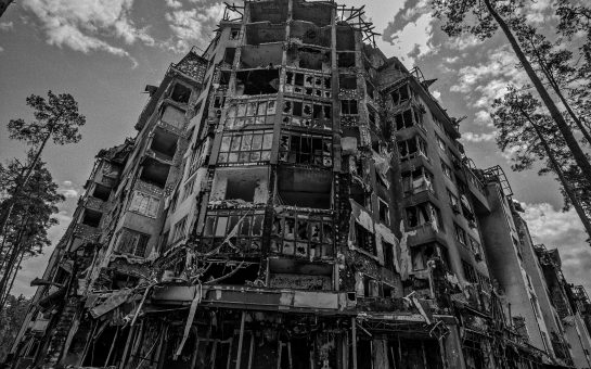 Image shows destruction of a building in Ukraine