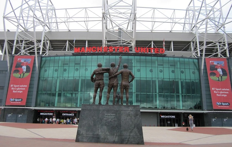 old trafford exterior