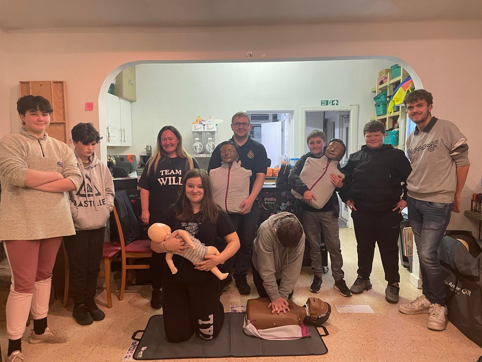 Non-profit Community Group provides free meals to struggling families ...