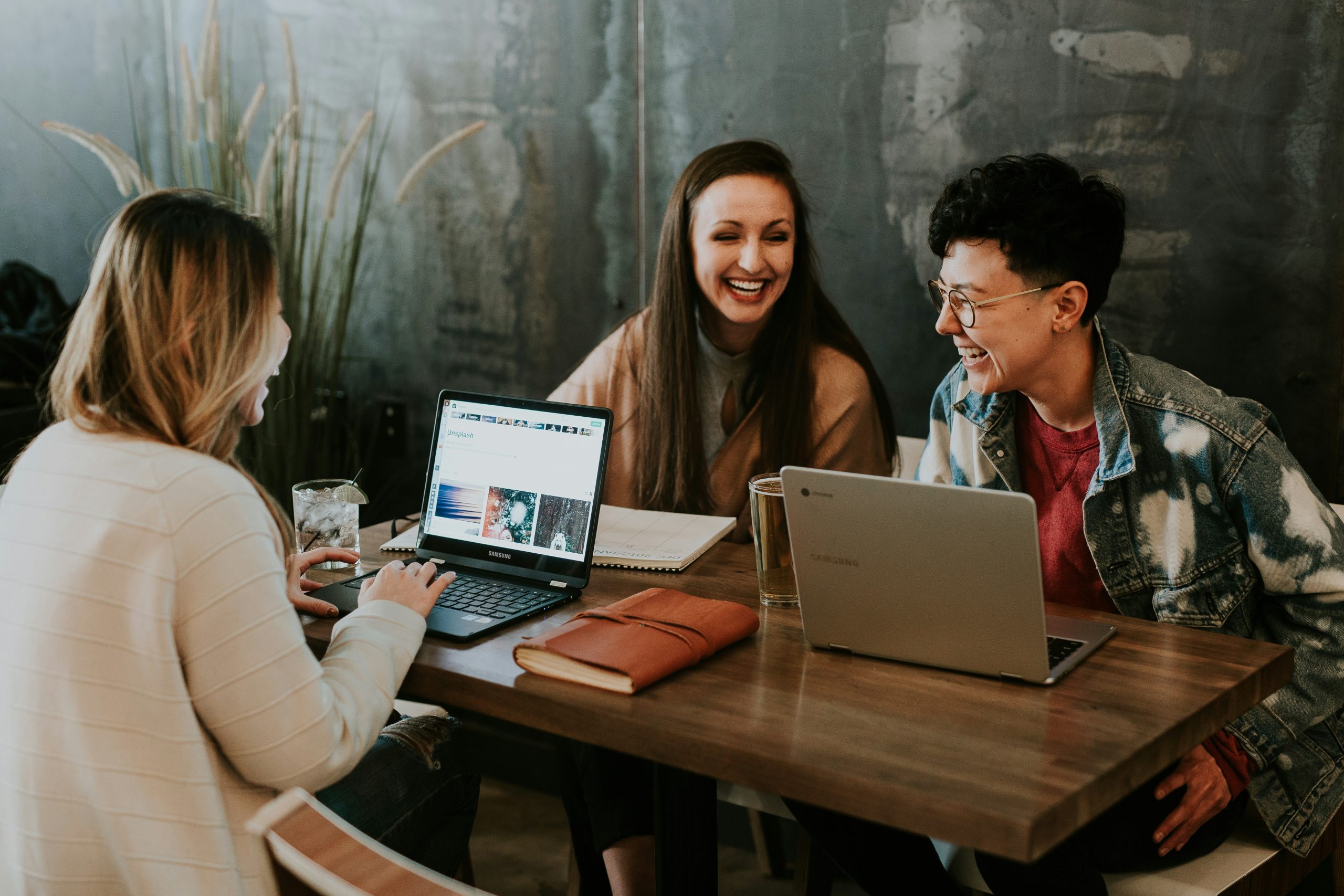 Building a strong digital footprint for businesses in Manchester - Vimarsana News